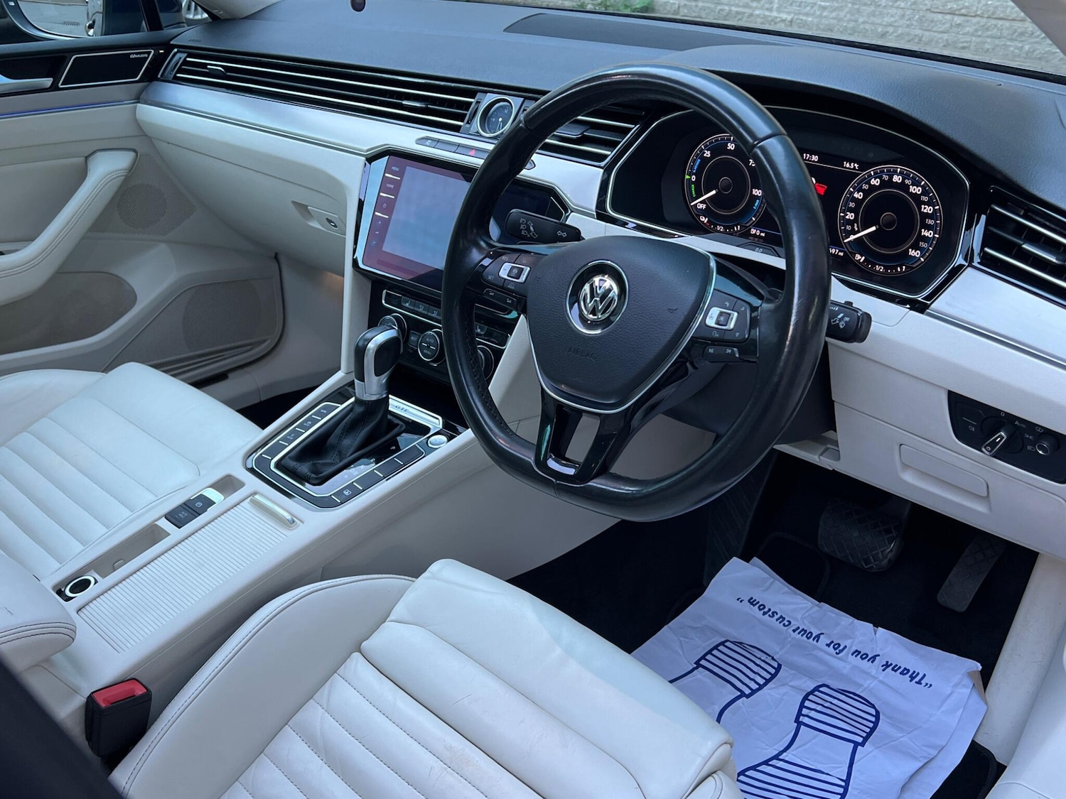 Used Volkswagen Passat 2017 for sale - 76200893: Photo 62