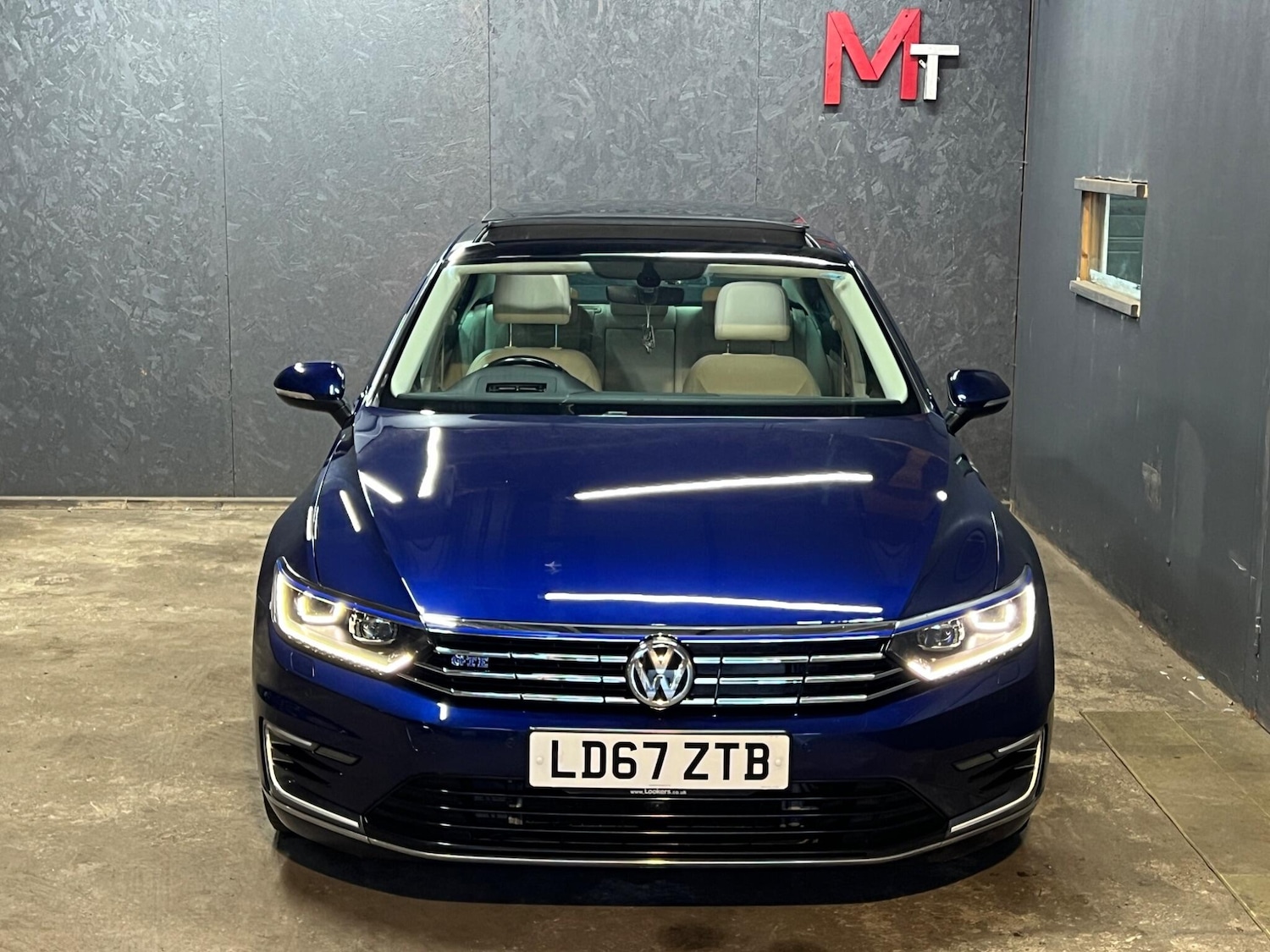Used Volkswagen Passat 2017 for sale - 76200893: Photo 9
