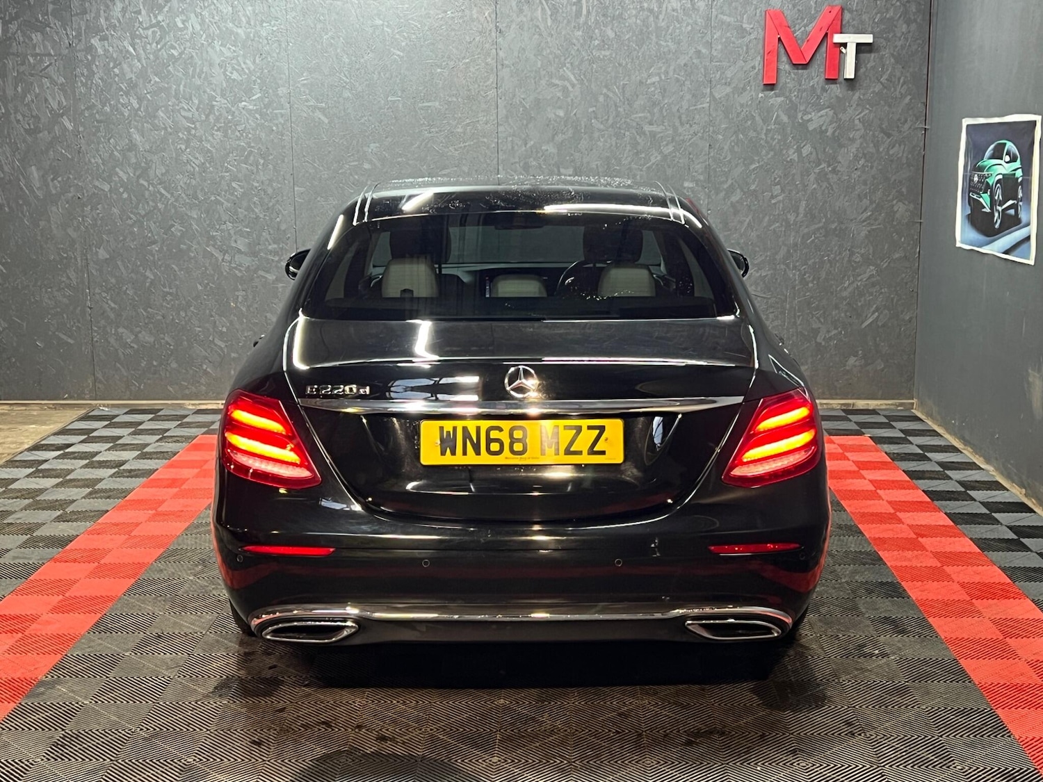 Used Mercedes-Benz E Class for sale - 77242355: Photo 13