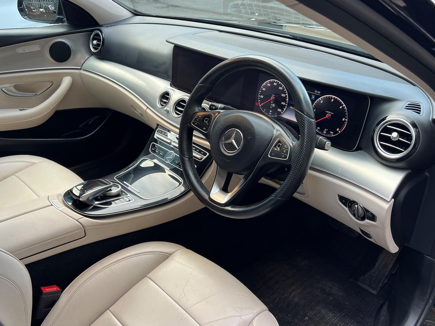 Used Mercedes-Benz E Class for sale - 77242355: Photo 16