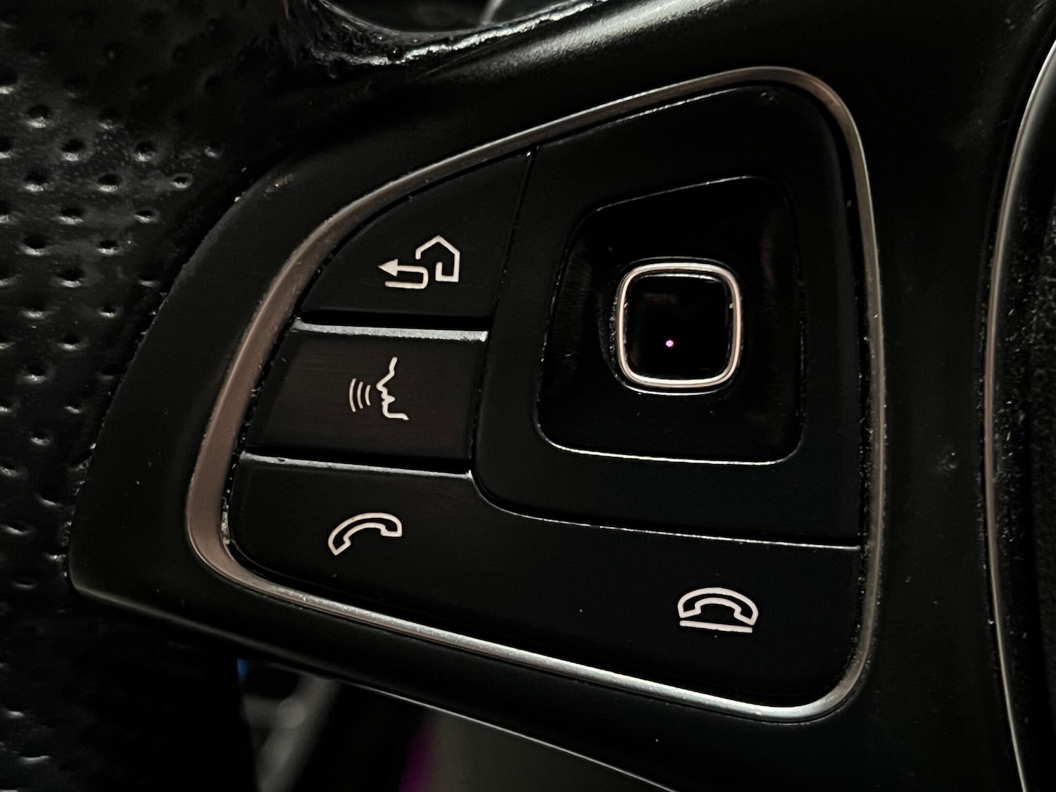 Used Mercedes-Benz E Class for sale - 77242355: Photo 33