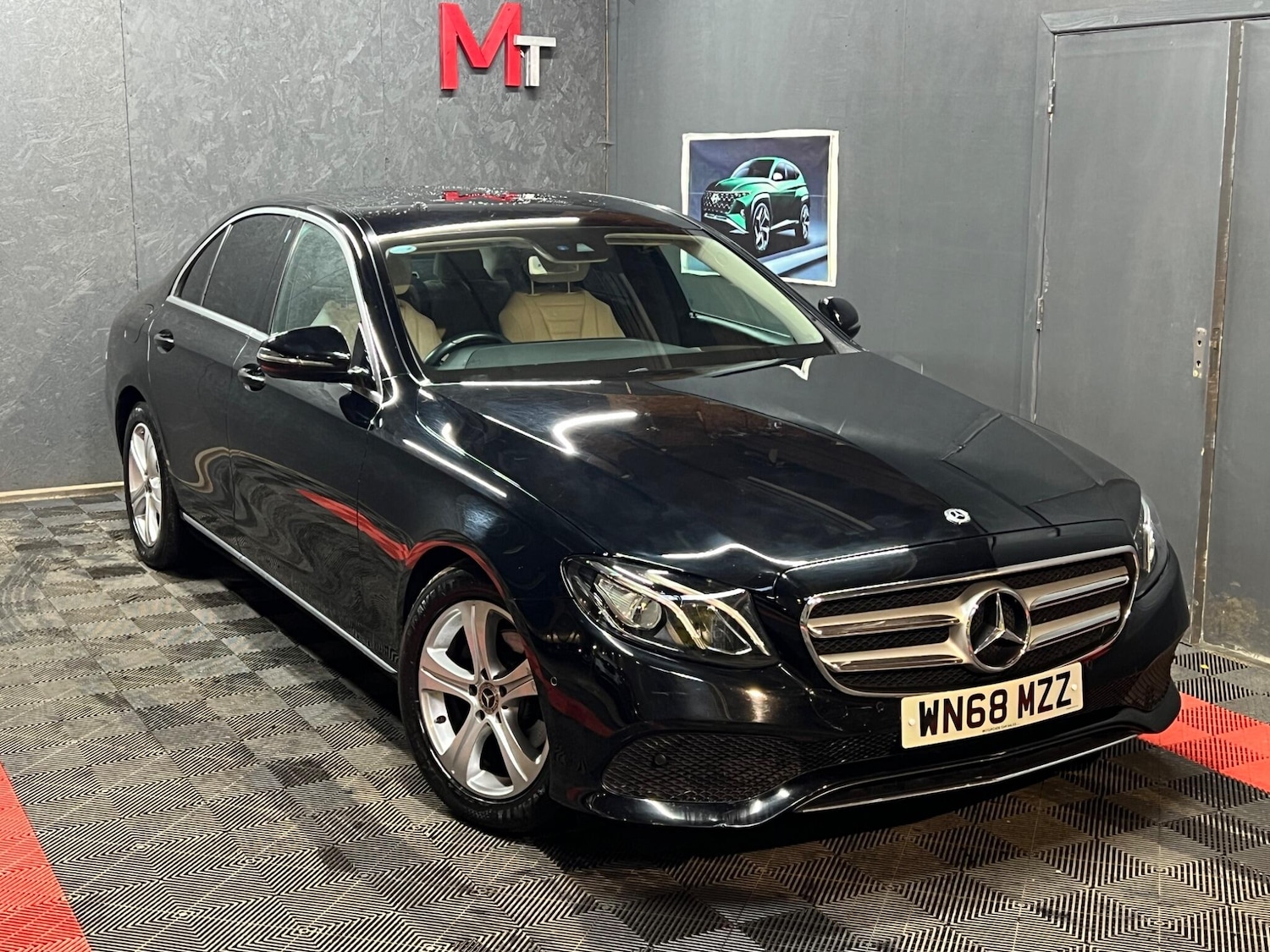 Used Mercedes-Benz E Class for sale - 77242355: Photo 6