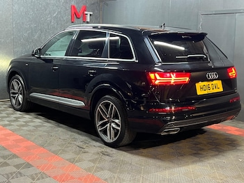 Used Audi Q7 2016 for sale - 79464430: Photo
