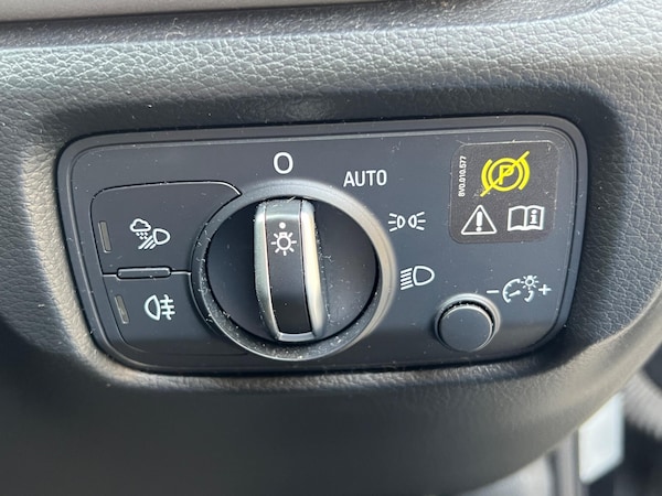 Used Audi A3 2018 for sale - 76270458: Photo 25