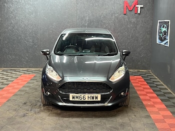 Used Ford Fiesta 2016 for sale - 79280087: Photo