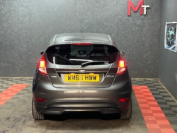 Used Ford Fiesta 2016 for sale - 79280087: Photo
