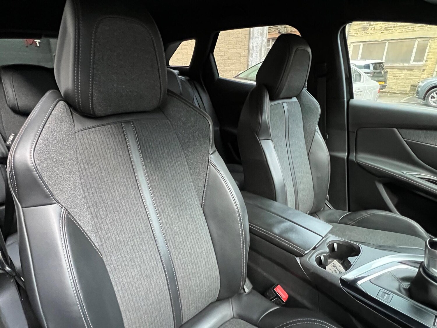 Used Peugeot 3008 2018 for sale - 76839490: Photo 16