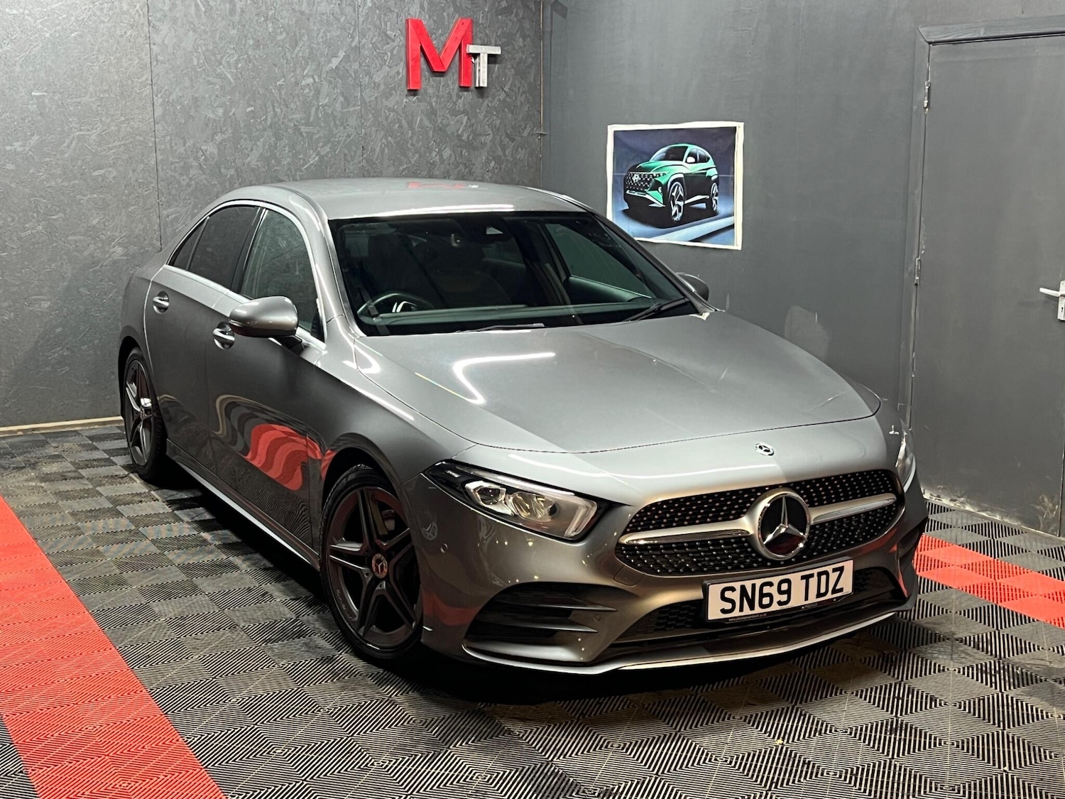 Used Mercedes-Benz A-Class 2019 for sale - 76926118: Photo 2