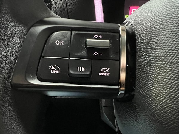 Used Citroen C4 2023 for sale - 76042528: Photo 28