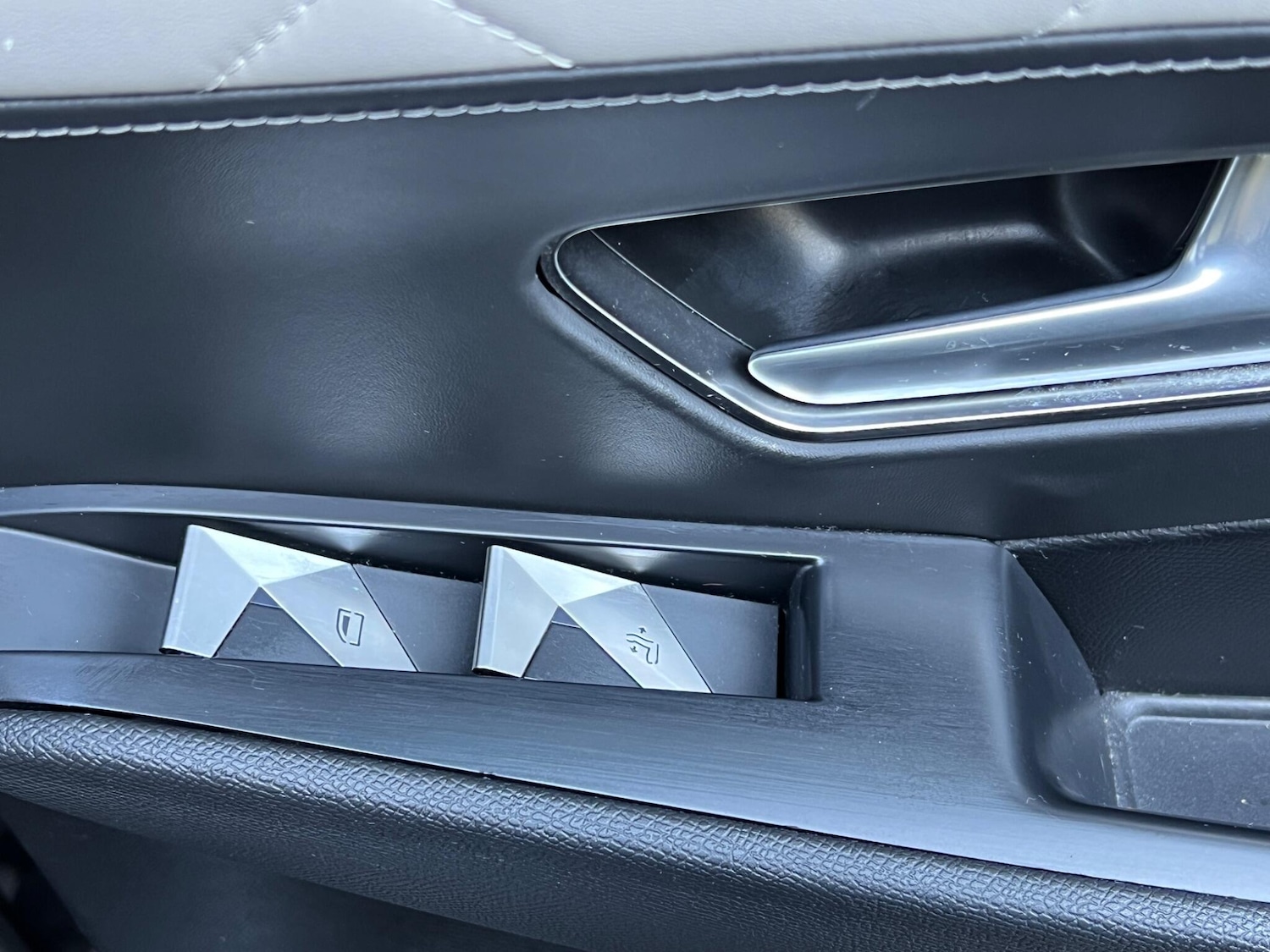 Used DS Automobiles DS 7 2019 for sale - 77925515: Photo 36