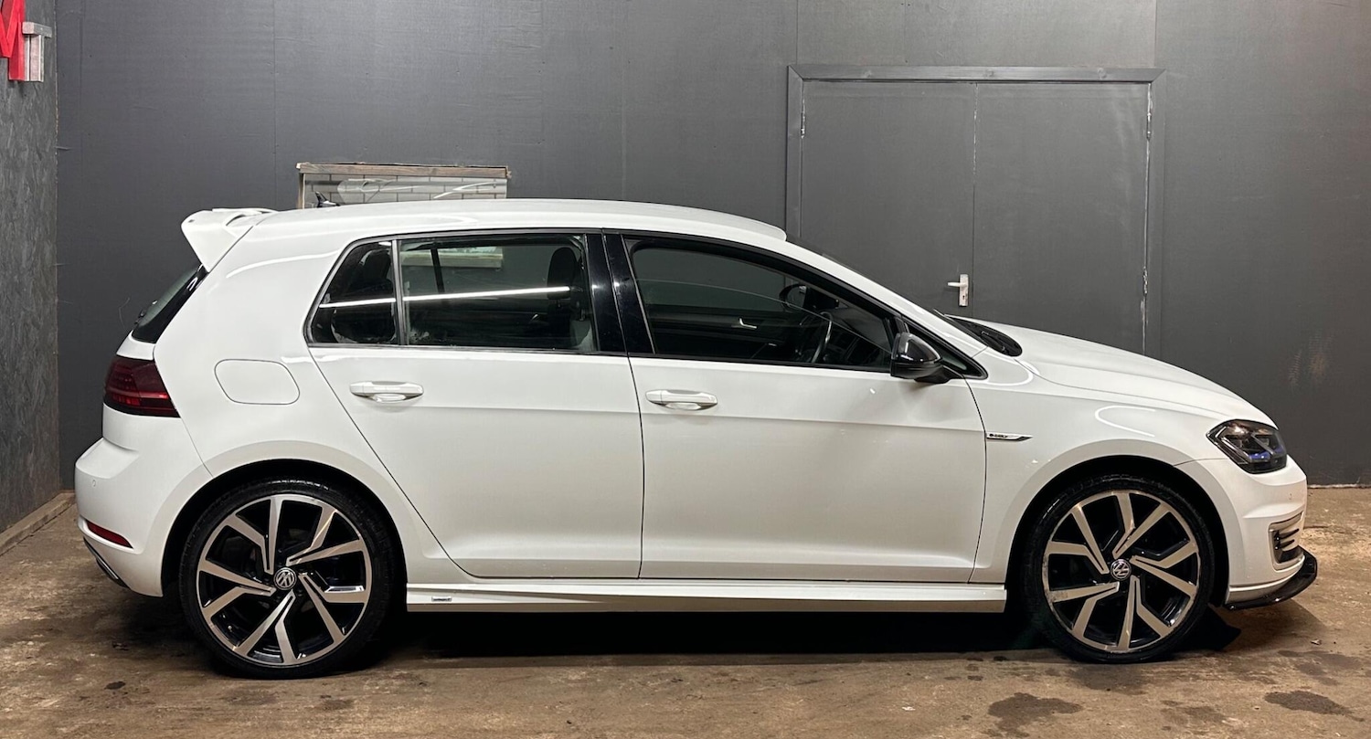 Used Volkswagen Golf 2019 for sale - 76371397: Photo 11