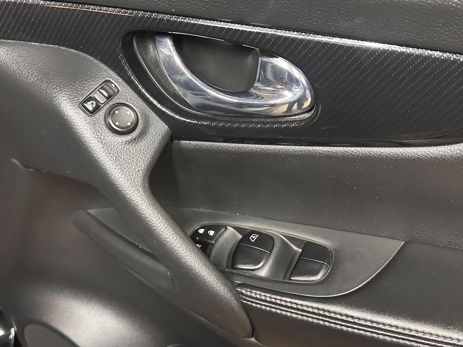 Used Nissan X-Trail 2021 for sale - 76485819: Photo 32