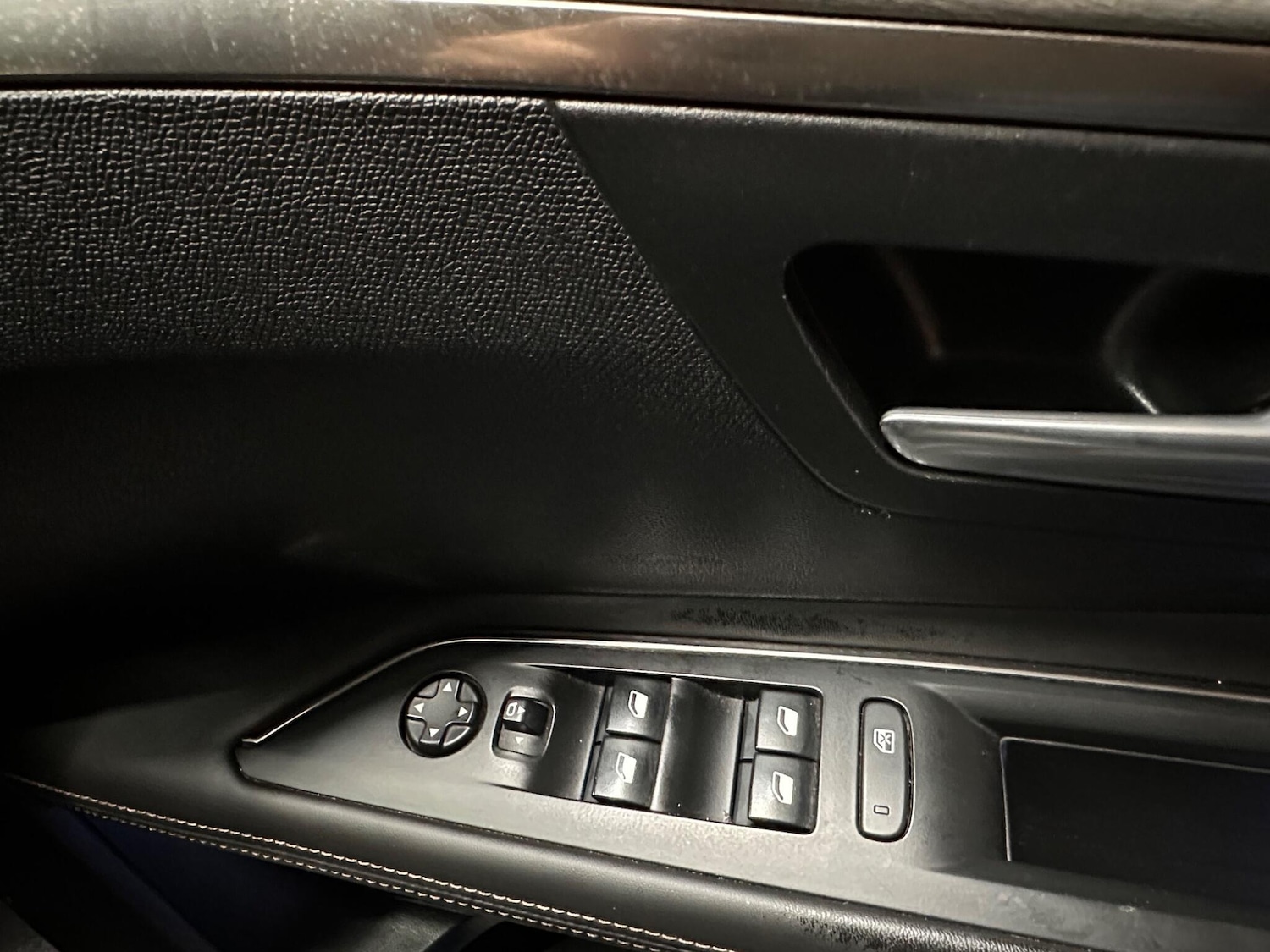 Used Peugeot 5008 2022 for sale - 76499708: Photo 15