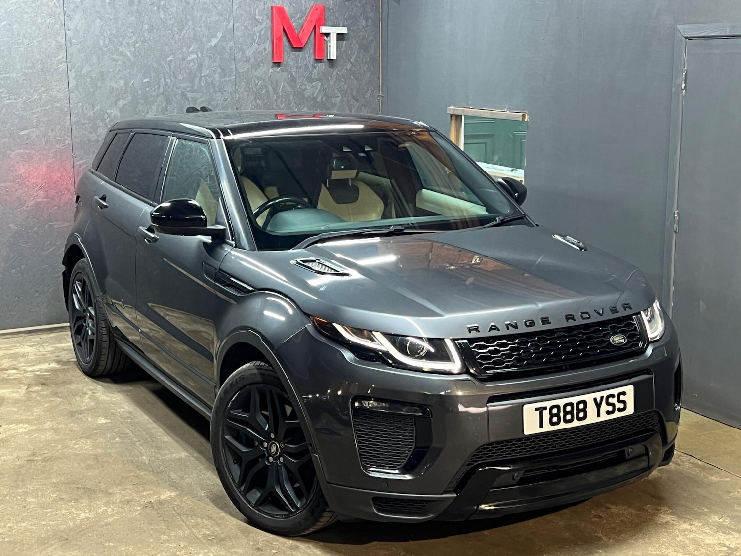 Used Land Rover Range Rover Evoque 2017 for sale - 76122181: Photo 12