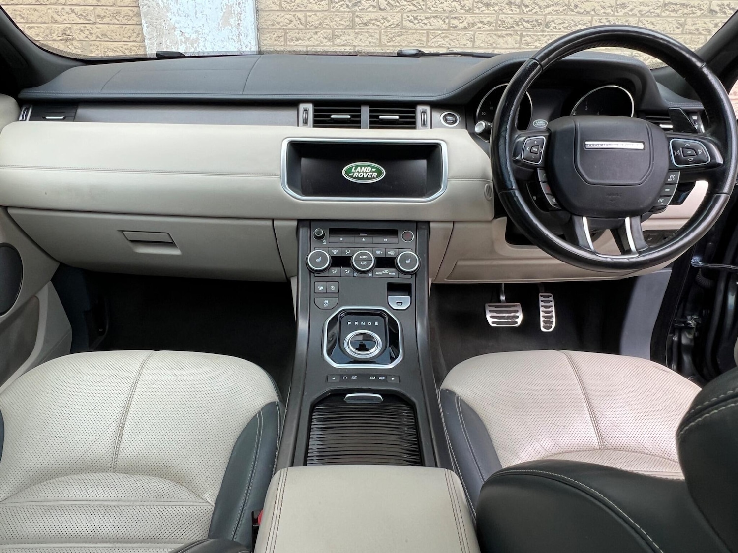 Used Land Rover Range Rover Evoque 2017 for sale - 76122181: Photo 22