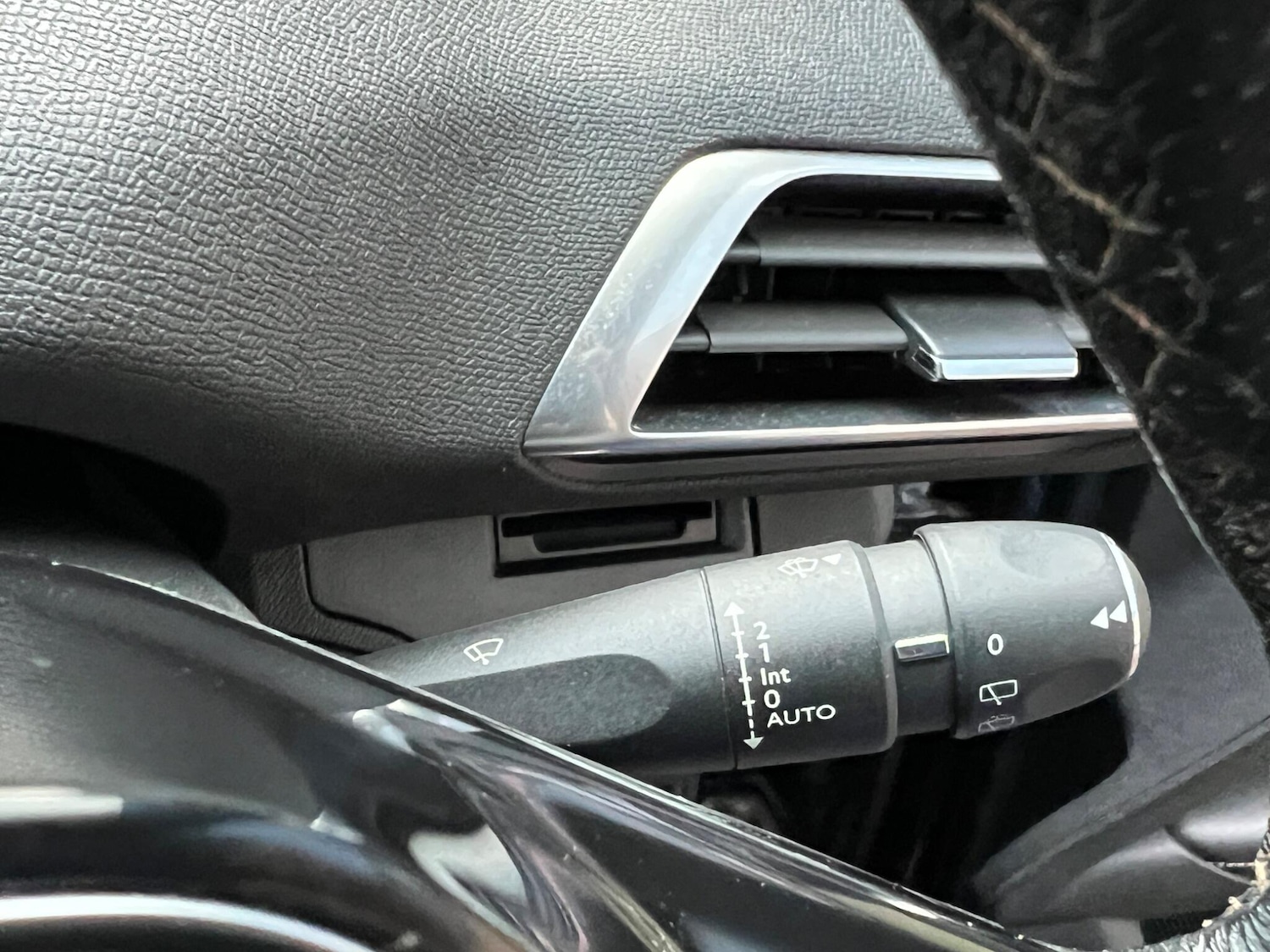 Used Peugeot 3008 2018 for sale - 78019245: Photo 21