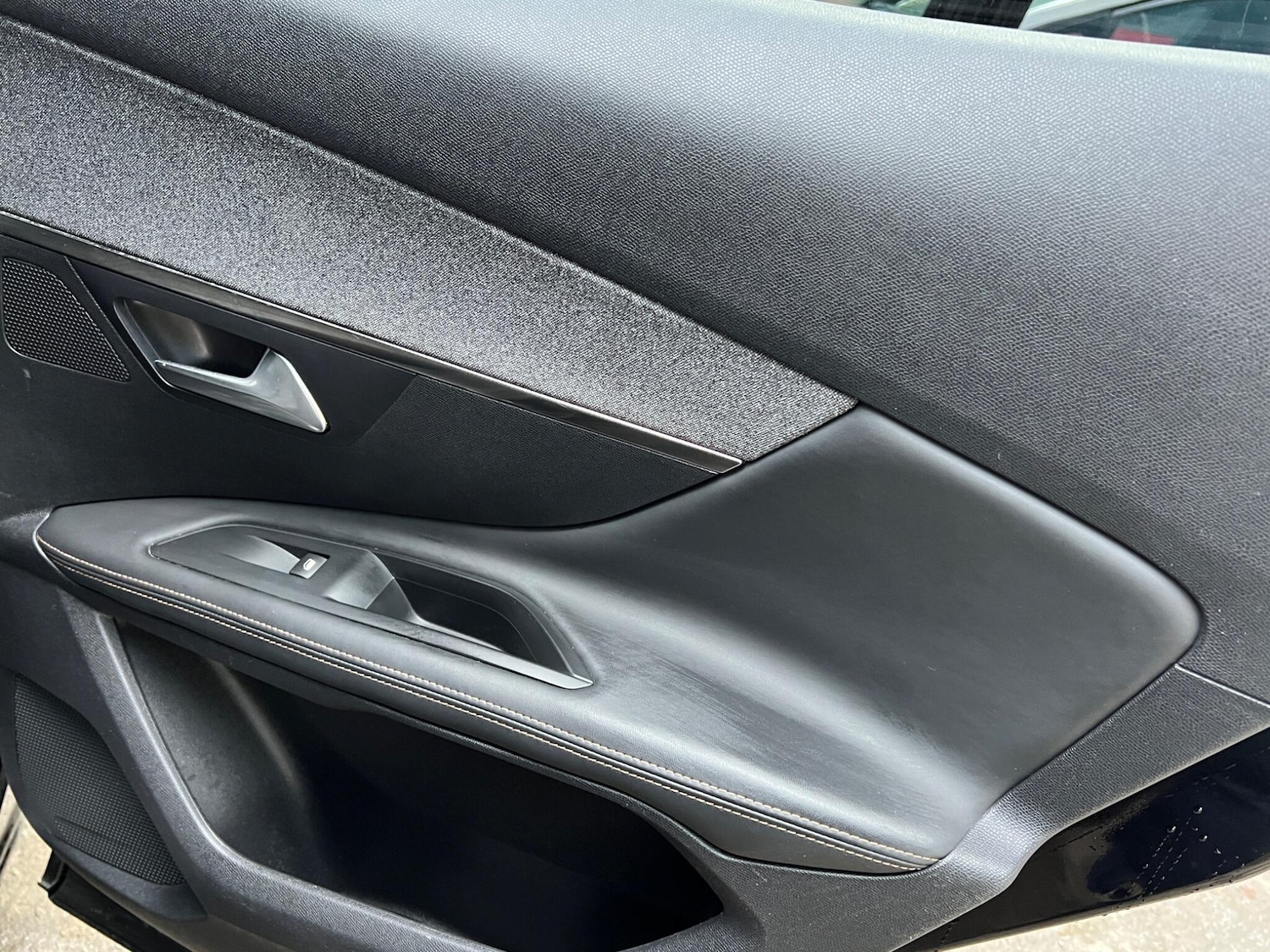 Used Peugeot 3008 2018 for sale - 78019245: Photo 24