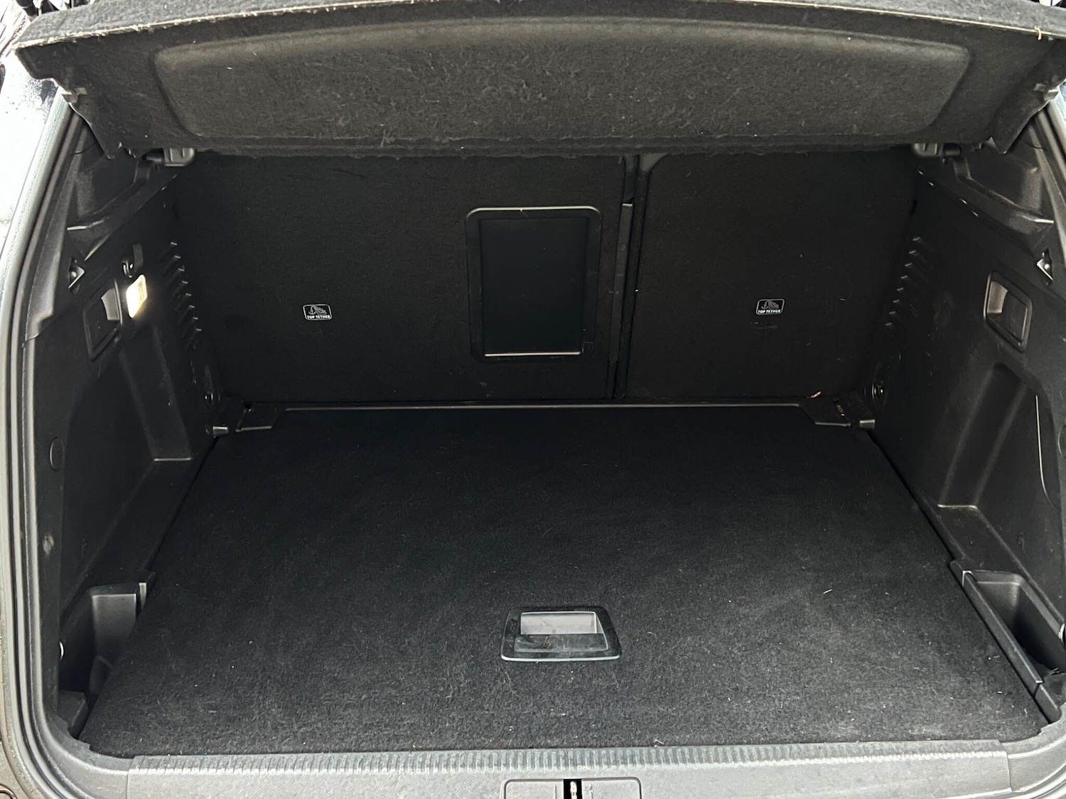 Used Peugeot 3008 2018 for sale - 78019245: Photo 37