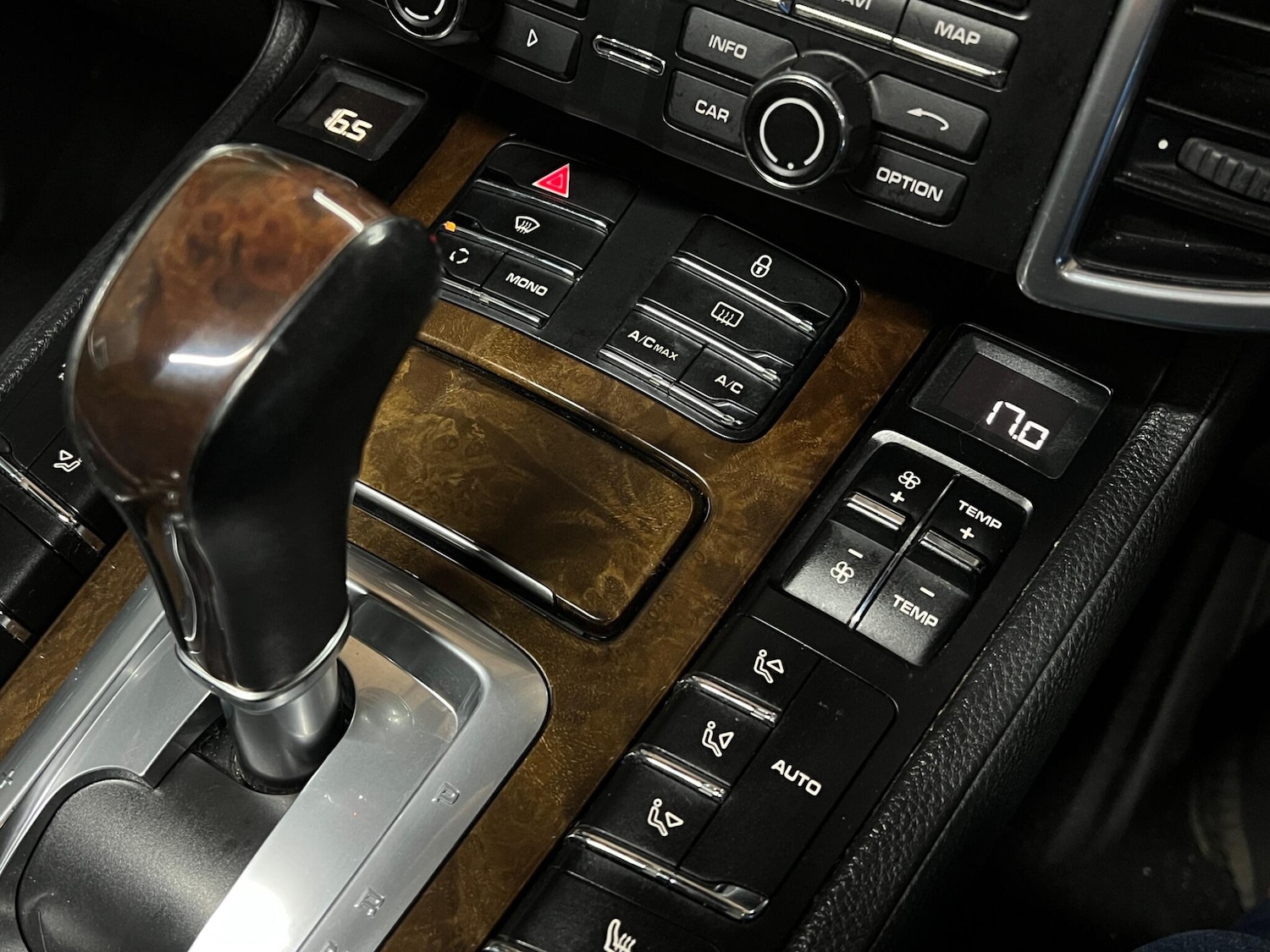 Used Porsche Cayenne for sale - 78086989: Photo 16