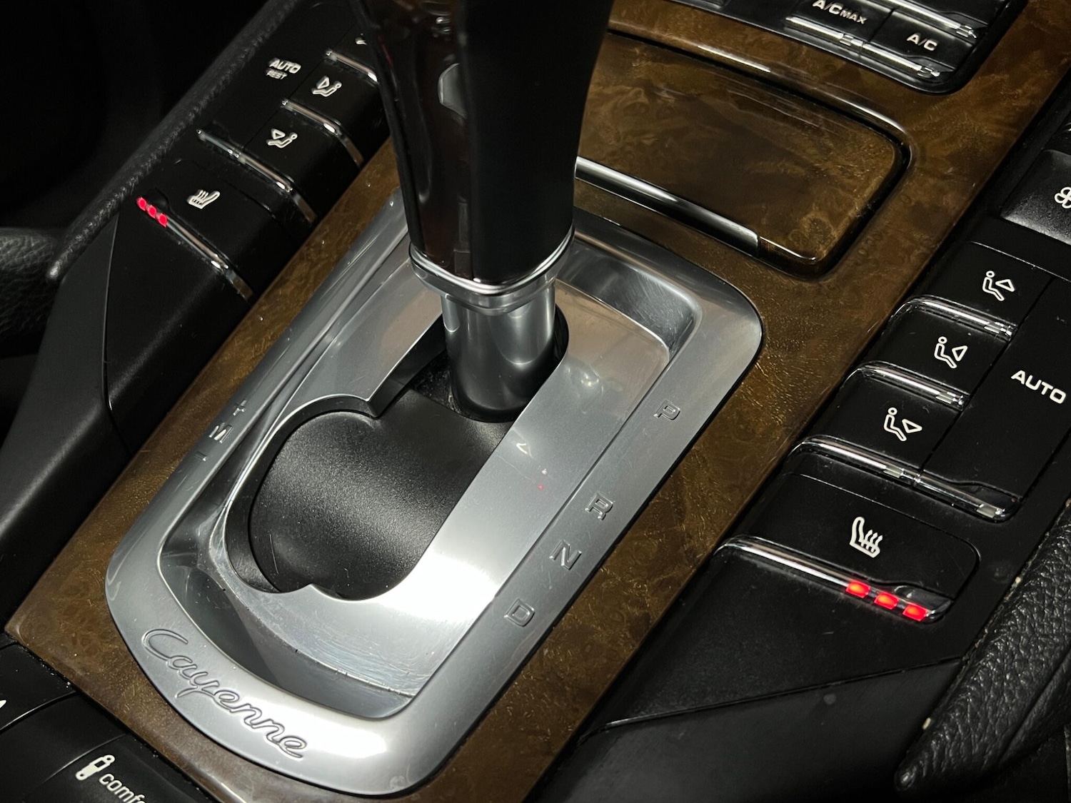 Used Porsche Cayenne for sale - 78086989: Photo 17