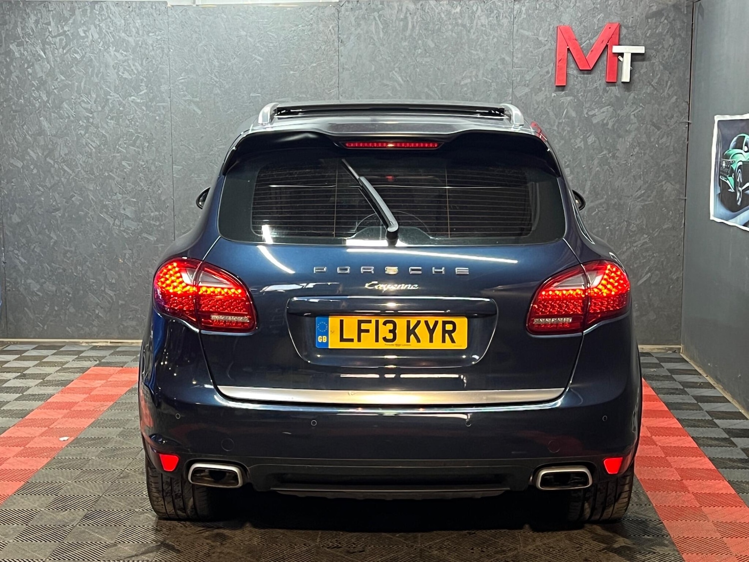 Used Porsche Cayenne for sale - 78086989: Photo 4