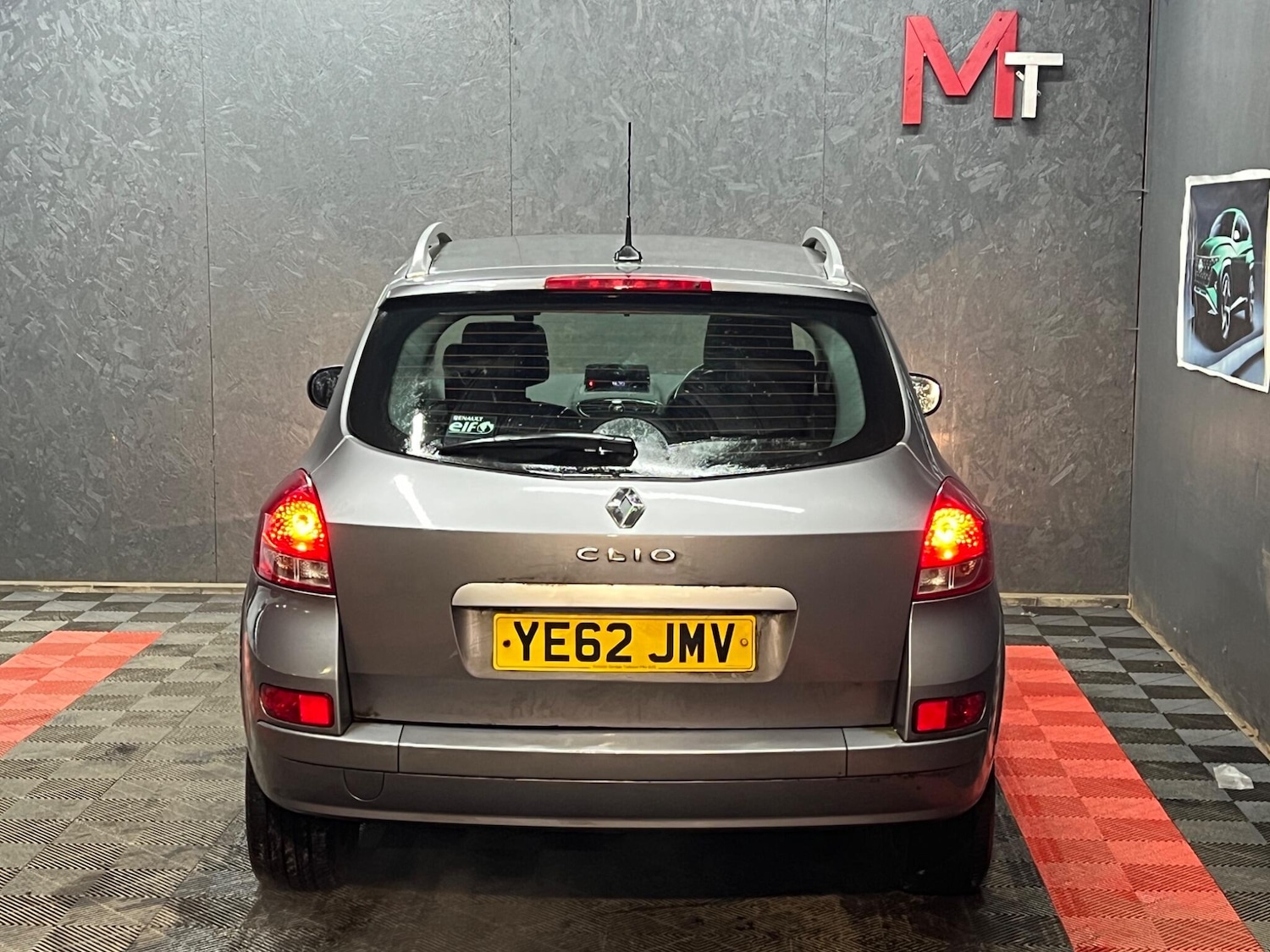 Used Renault Clio 2012 for sale - 77853937: Photo 11