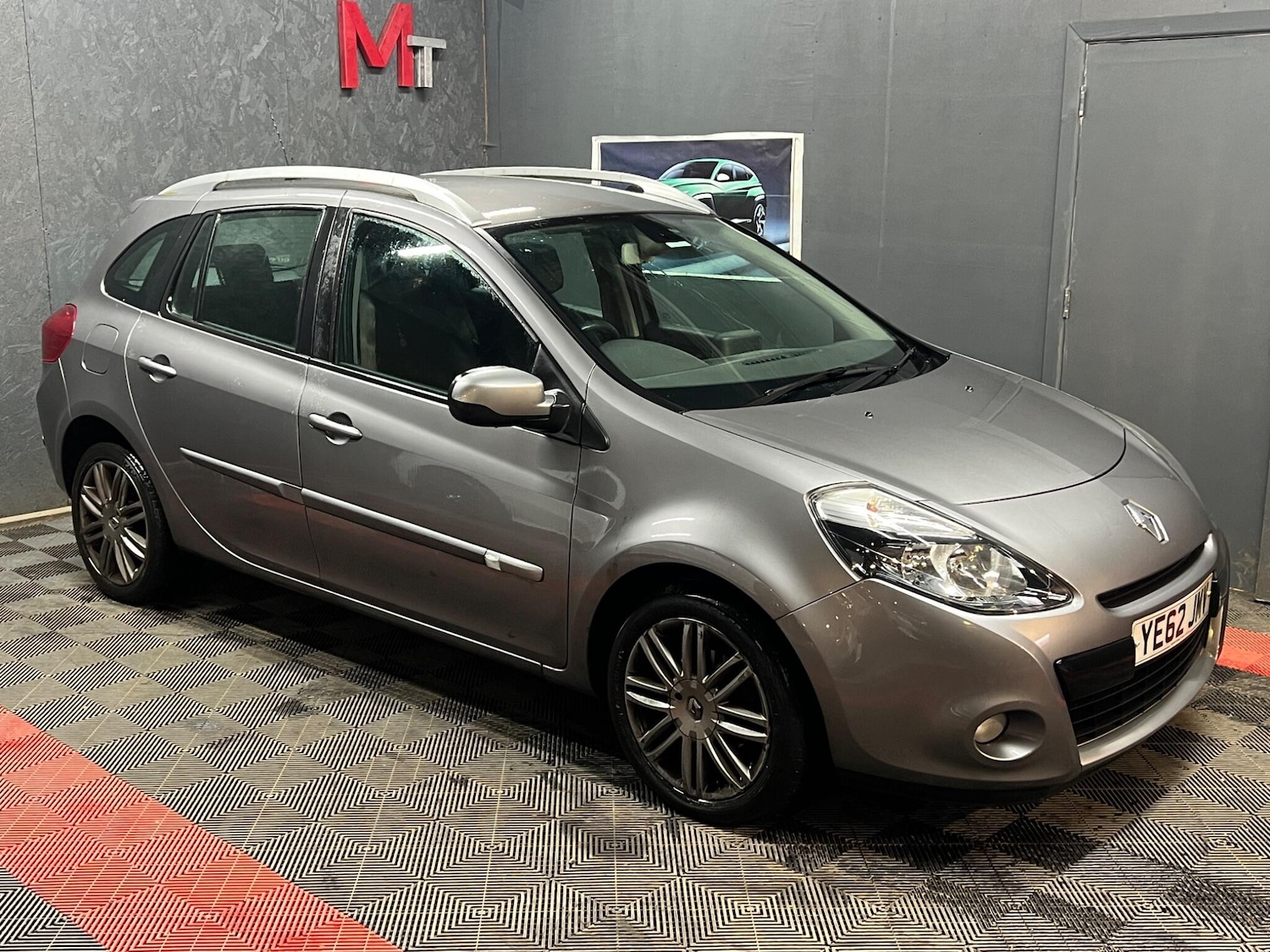 Used Renault Clio 2012 for sale - 77853937: Photo 4