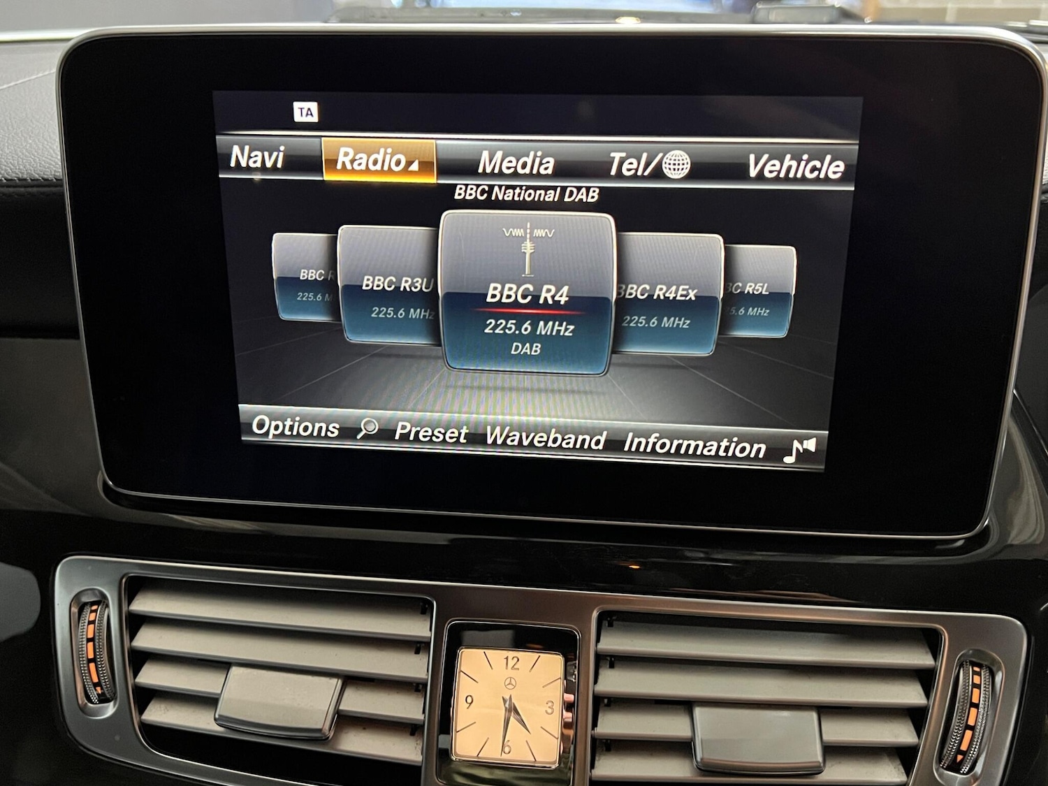Used Mercedes-Benz CLS 2017 for sale - 76032073: Photo 46