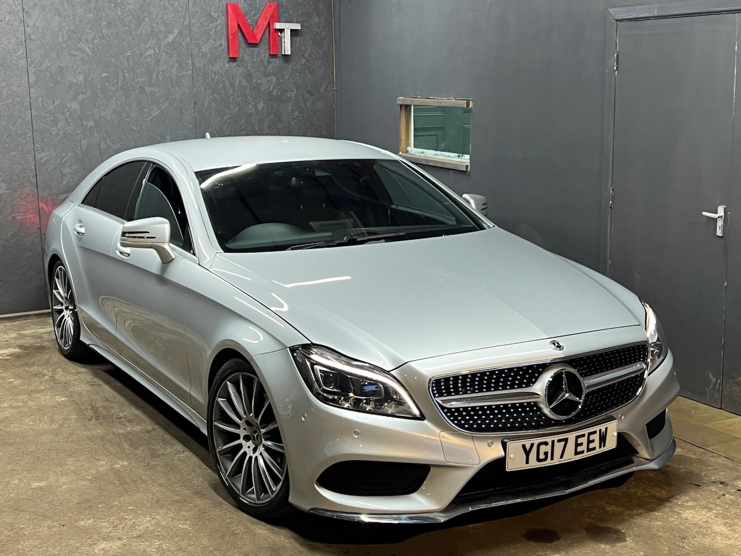 Used Mercedes-Benz CLS 2017 for sale - 76032073: Photo 8