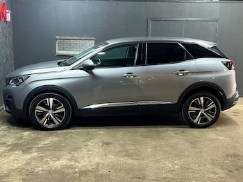 Used Peugeot 3008 2017 for sale - 76201013: Photo 4