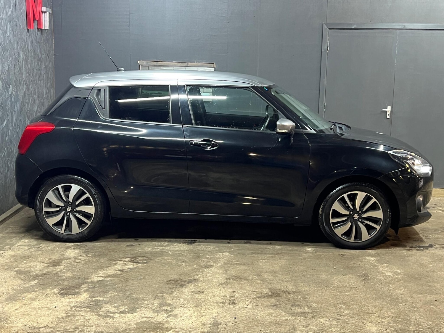 Used Suzuki Swift 2019 for sale - 76408374: Photo 19