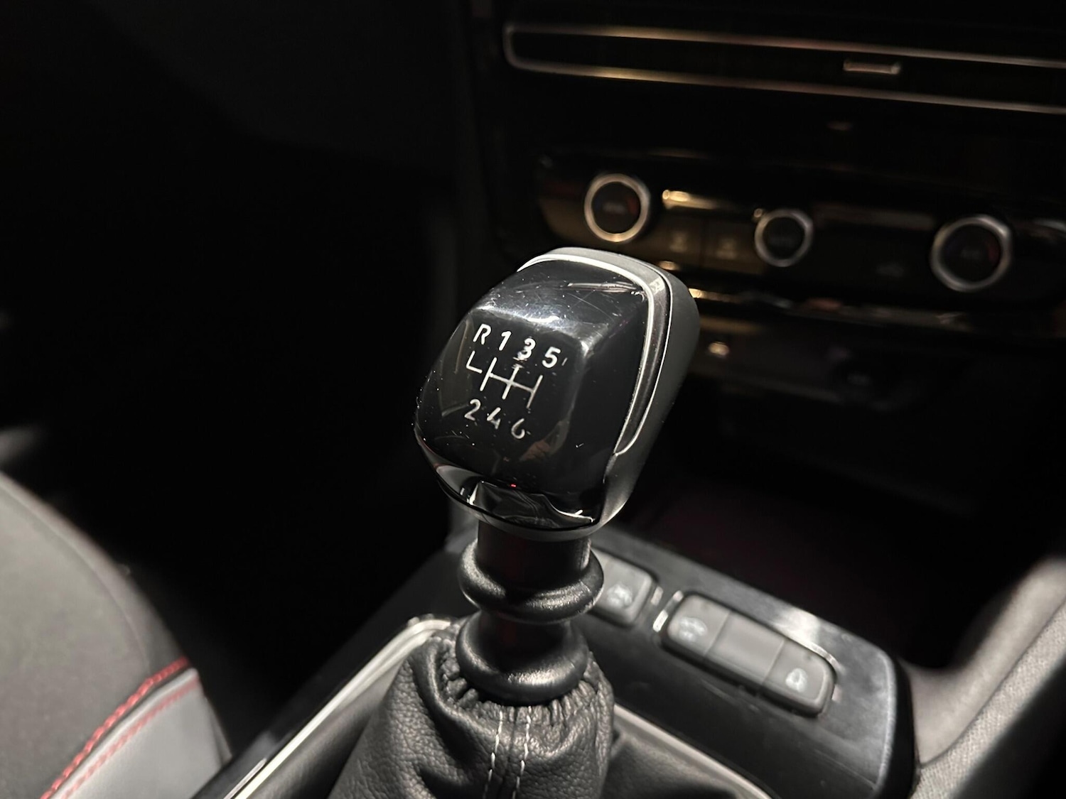 Used Vauxhall Mokka 2024 for sale - 76701273: Photo 12