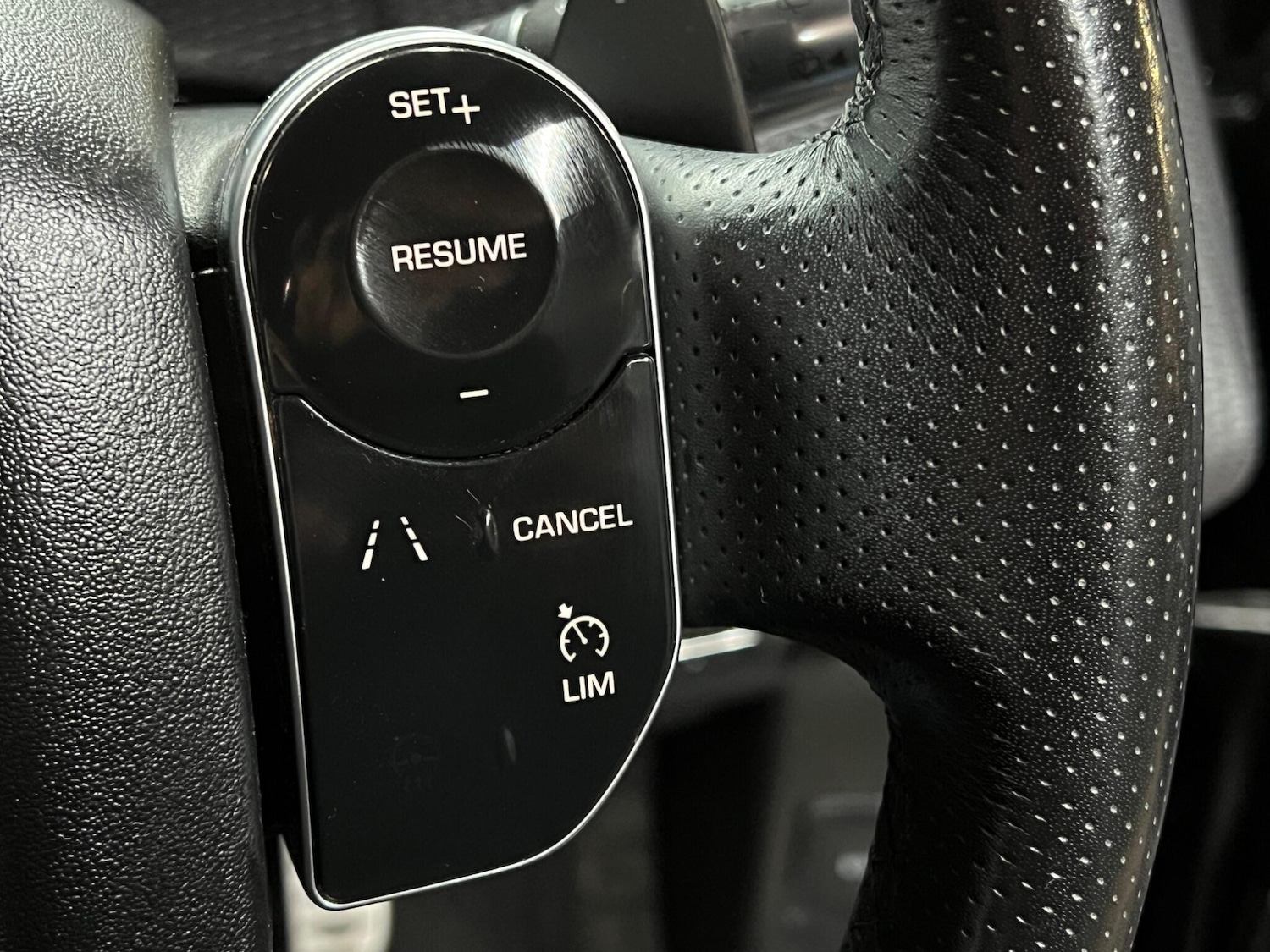 Used Land Rover Range Rover Evoque 2020 for sale - 77040661: Photo 29