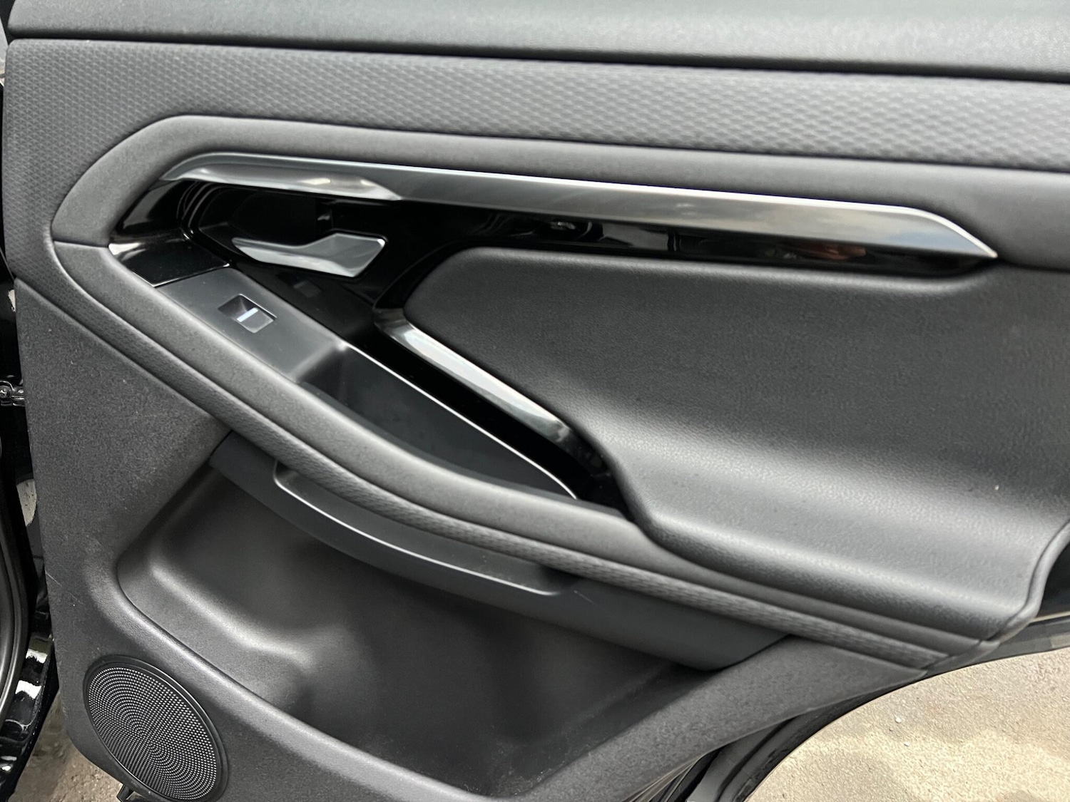 Used Land Rover Range Rover Evoque 2020 for sale - 77040661: Photo 30