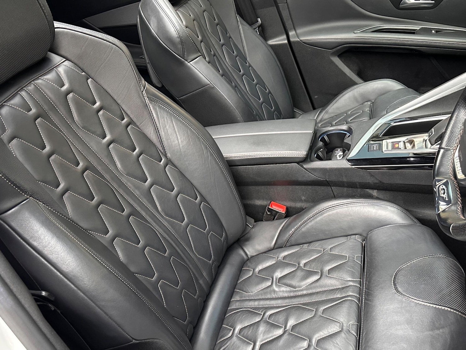 Used Peugeot 5008 2019 for sale - 76472441: Photo 12