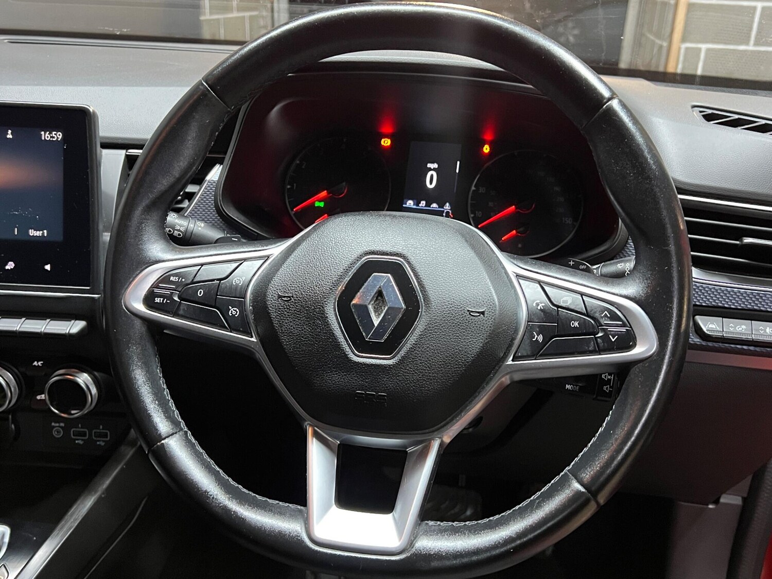 Used Renault Arkana 2022 for sale - 76801104: Photo 28