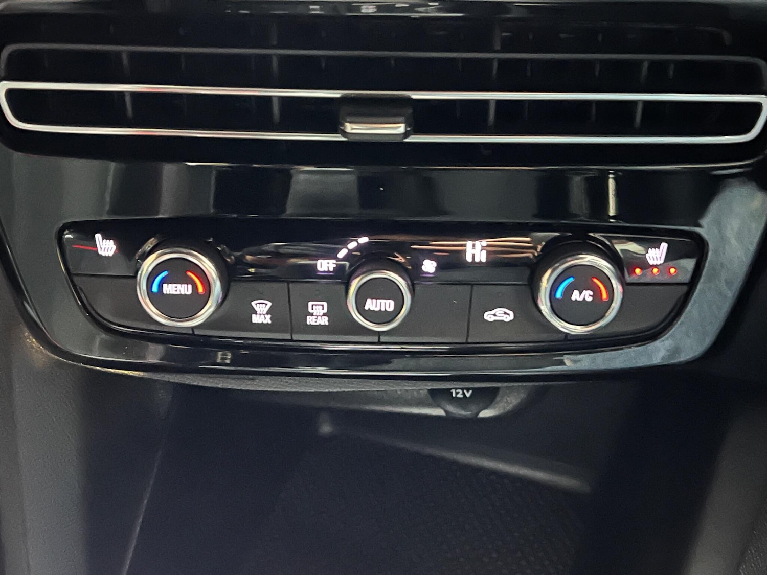 Used Vauxhall Mokka 2023 for sale - 77597626: Photo 24