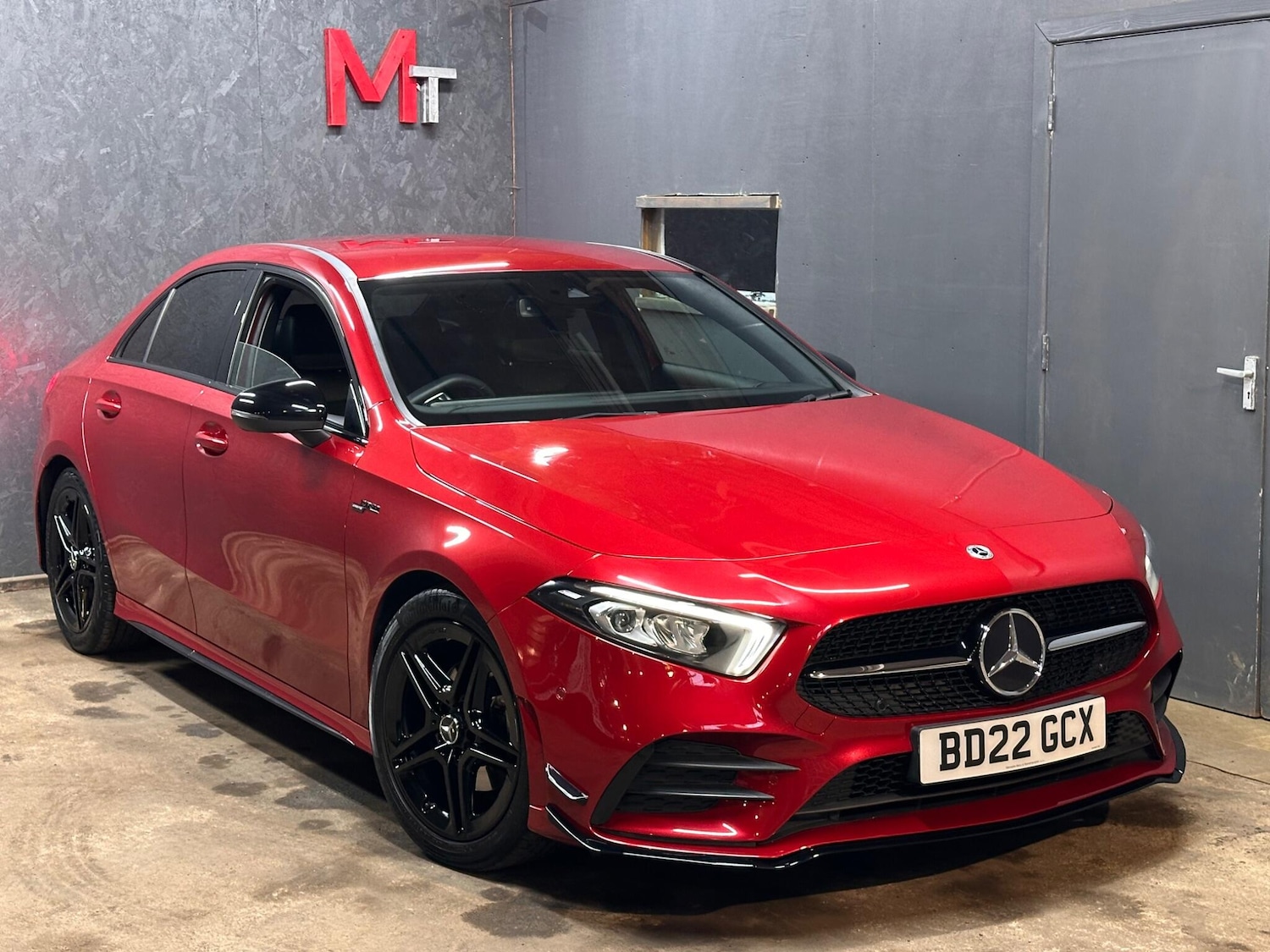 Used Mercedes-Benz A-Class 2022 for sale - 76521628: Photo 2