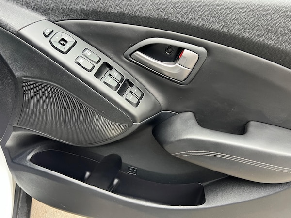 Used Hyundai Ix35 2015 for sale - 75363806: Photo 54