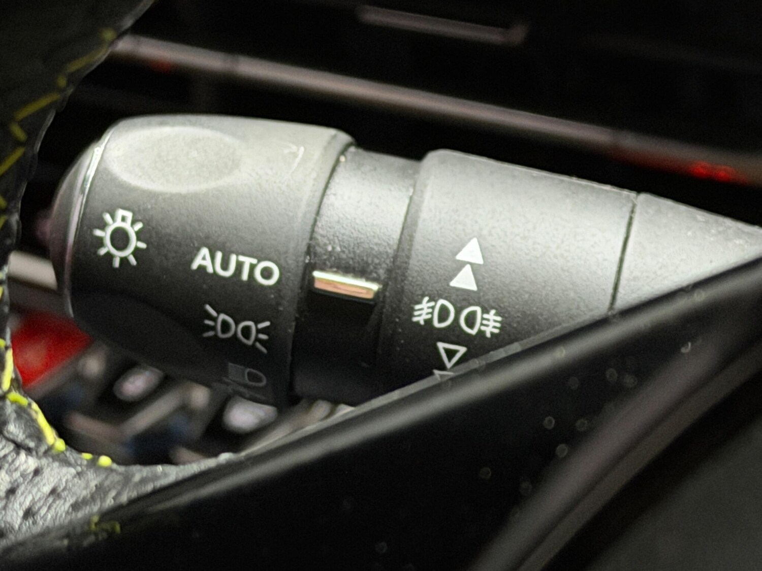 Used Peugeot E-2008 for sale - 78214941: Photo 24