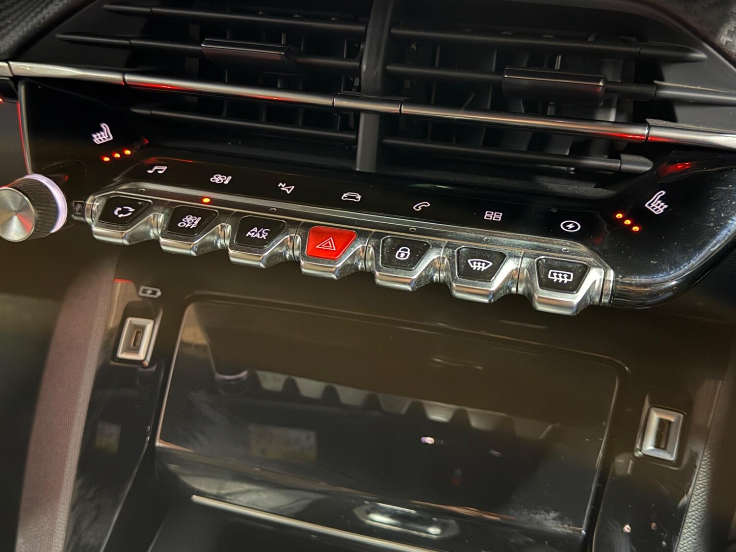 Used Peugeot E-2008 for sale - 78214941: Photo 27