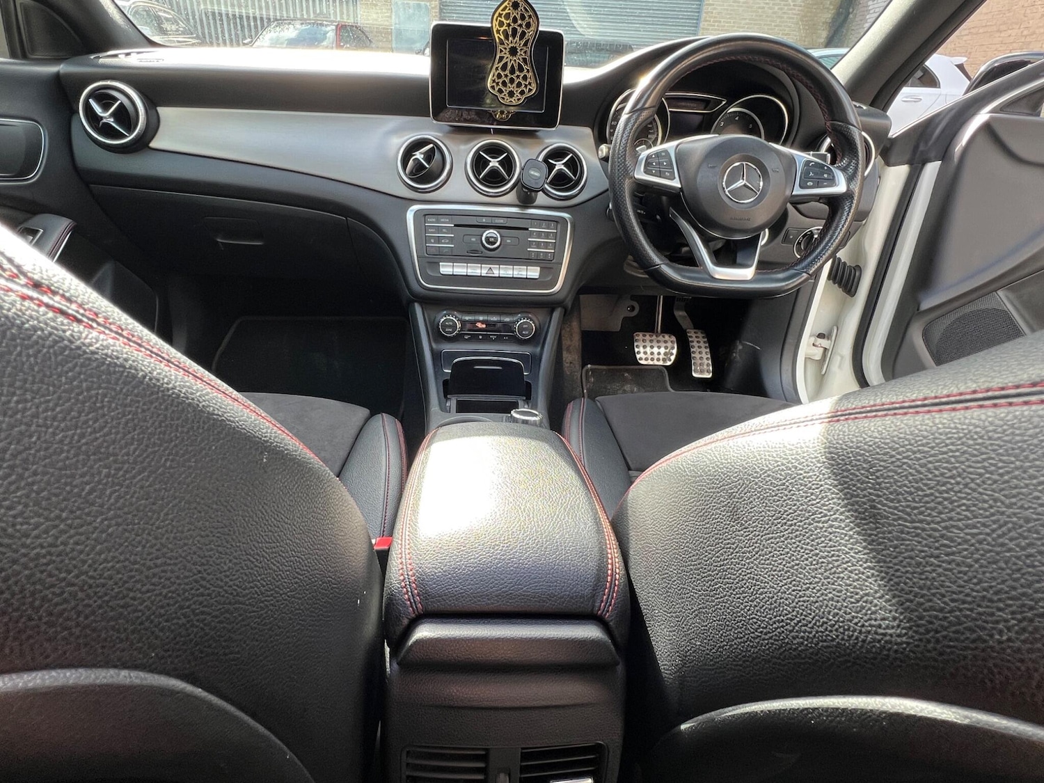 Used Mercedes-Benz CLA for sale - 77646477: Photo 12