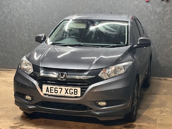 Used Honda HR-V 2017 for sale - 76715033: Photo