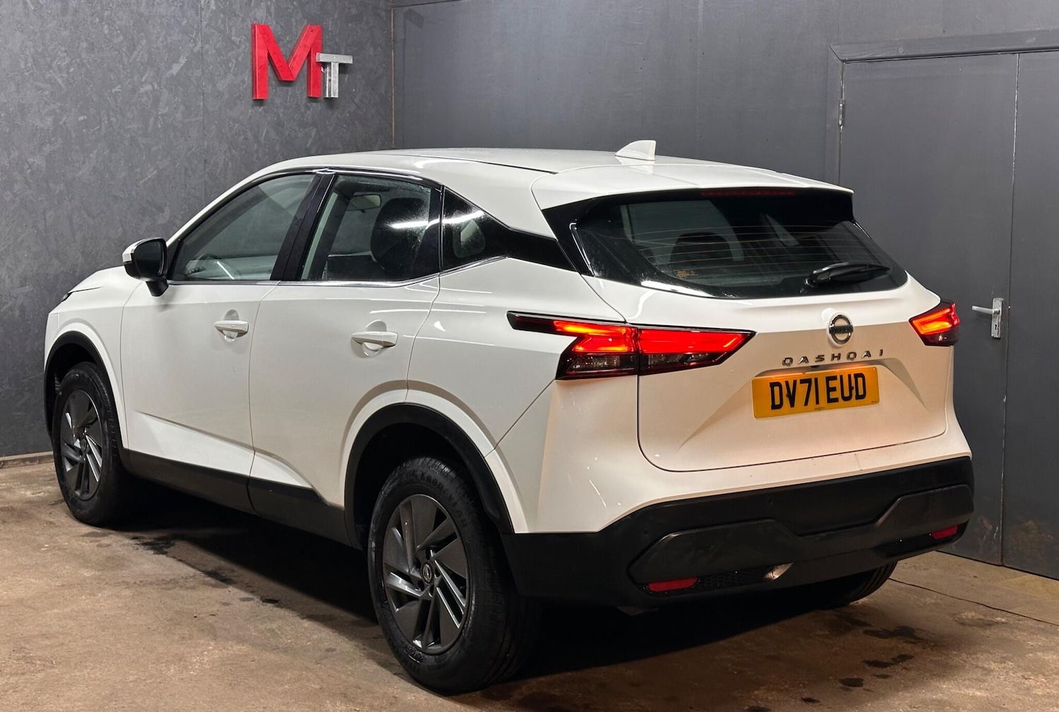 Used Nissan Qashqai 2021 for sale - 76572713: Photo 4