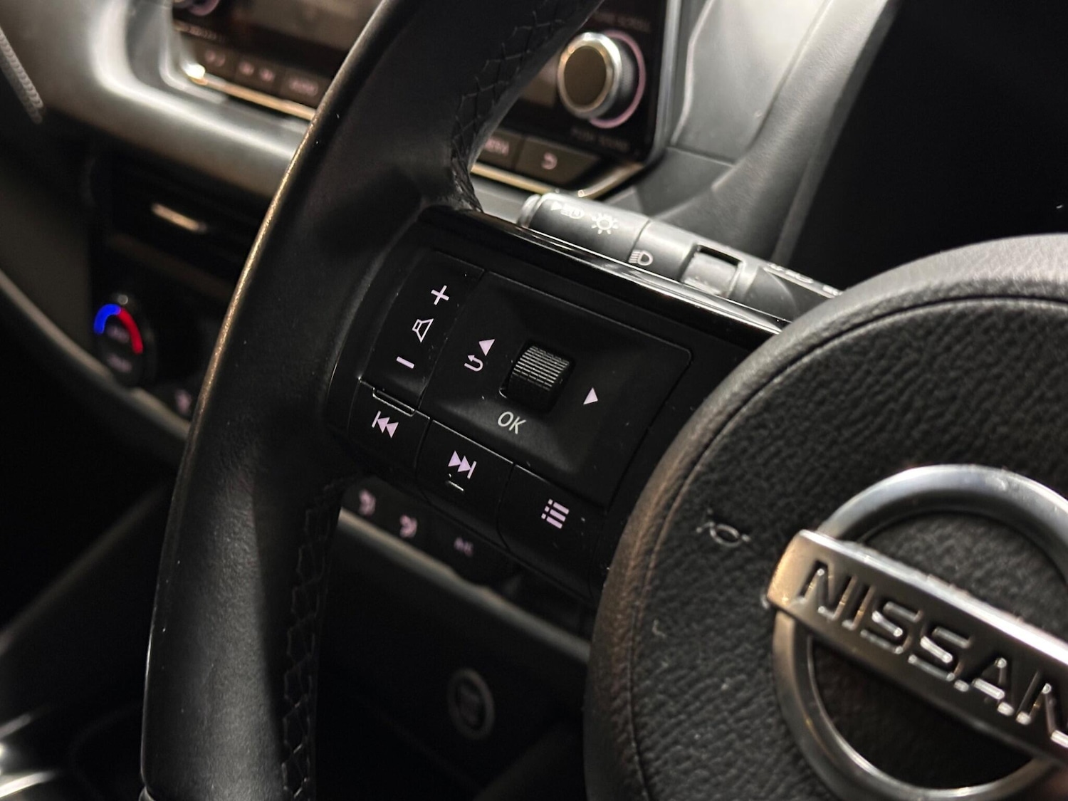 Used Nissan Qashqai 2021 for sale - 76572713: Photo 43