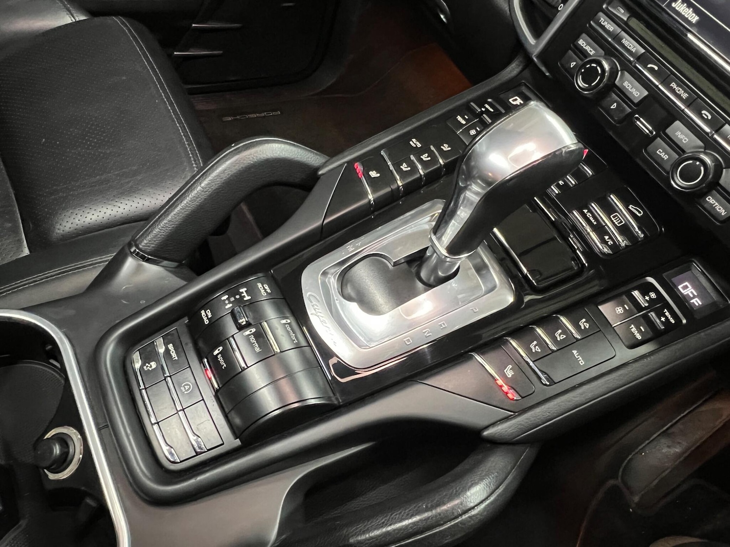 Used Porsche Cayenne for sale - 77824906: Photo 20