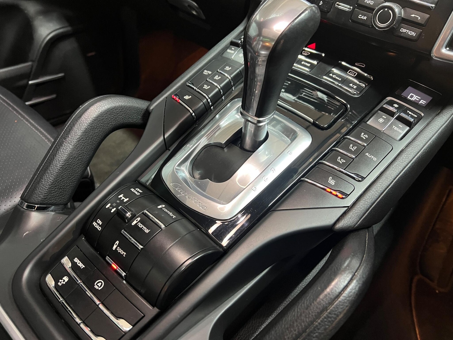 Used Porsche Cayenne for sale - 77824906: Photo 23