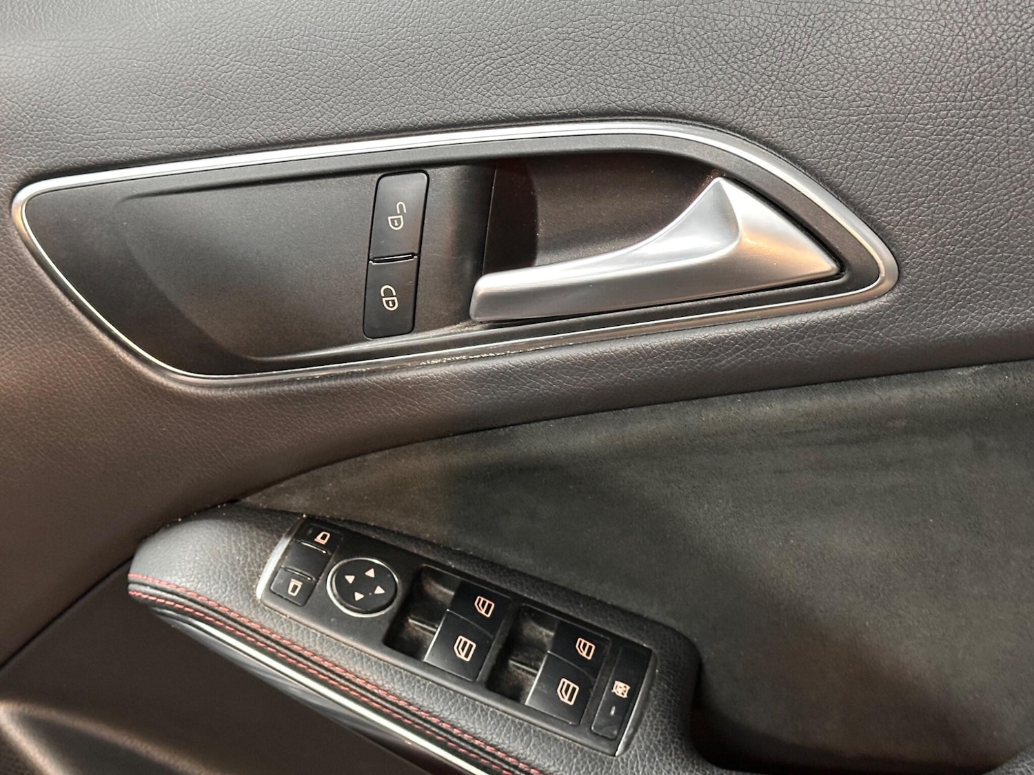 Used Mercedes-Benz A-Class 2017 for sale - 76657869: Photo 22