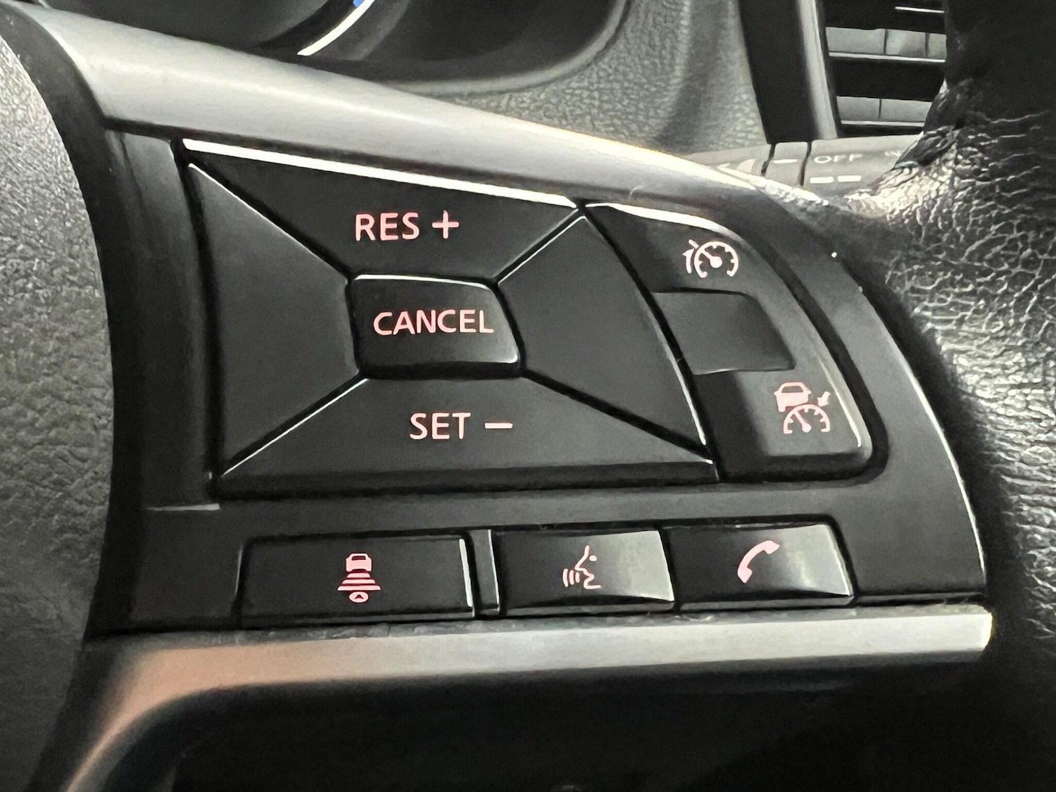 Used Nissan Leaf for sale - 78127718: Photo 18