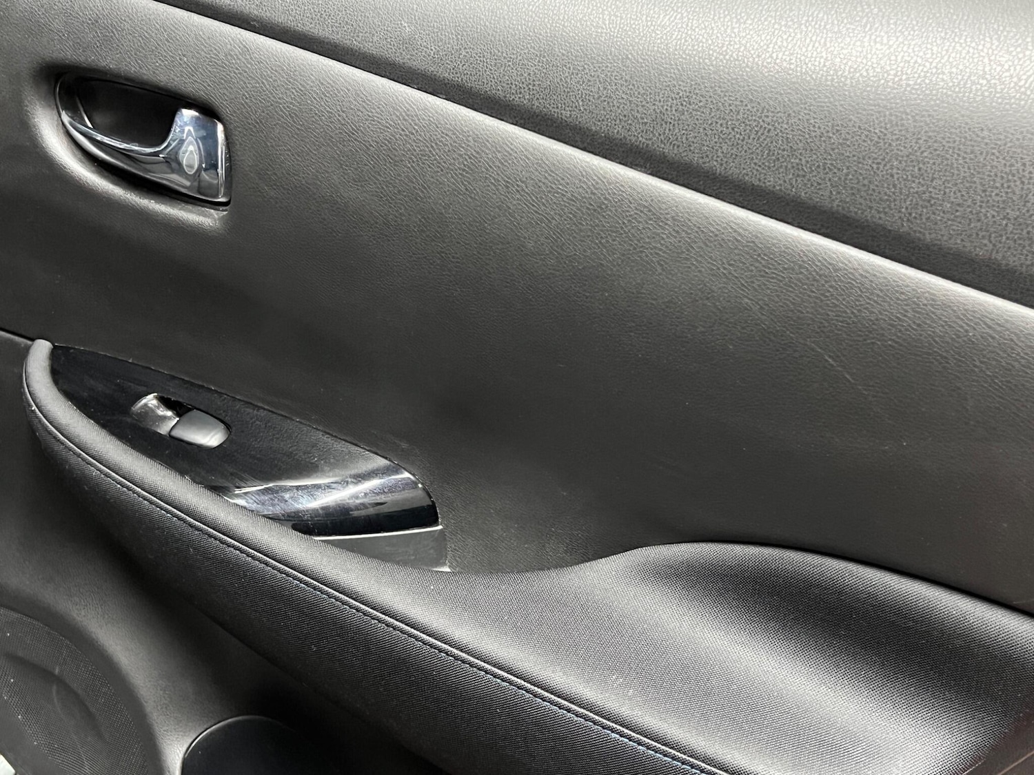 Used Nissan Leaf for sale - 78127718: Photo 19